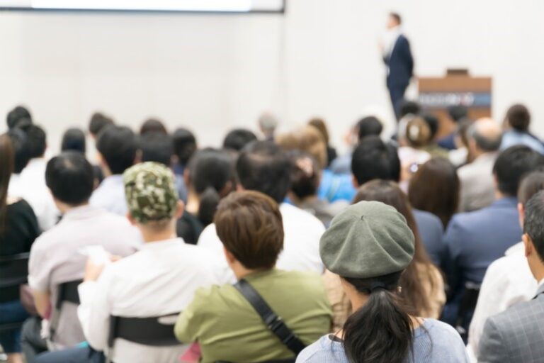 透明性を徹底し築く信頼